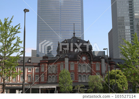Tokyo Station Marunouchi South Exit red brick 103527114