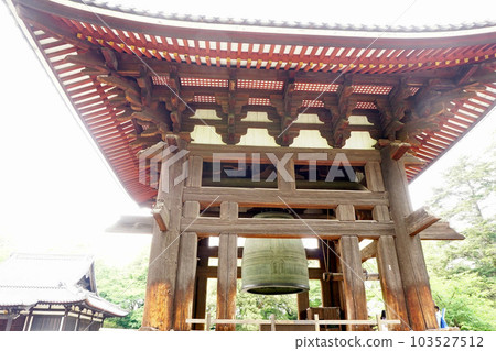Bell tower of Todai-ji Temple 103527512