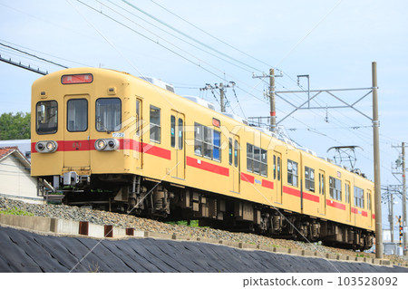 西日本鐵路（西鐵）600型列車 103528092
