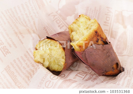 烤紅薯紅優香紅薯碎成兩個紅遙 103531368