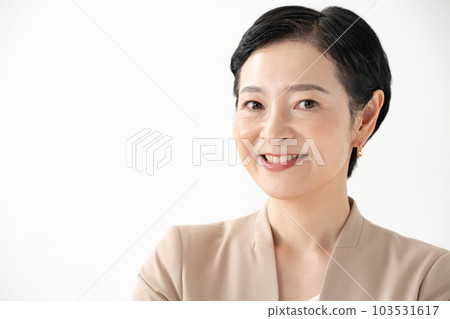 Business woman 103531617