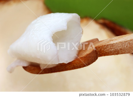 Flesh of young coconut 103532879