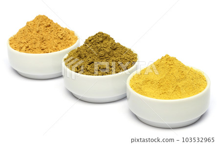 Henna uptan sandalwood powder 103532965