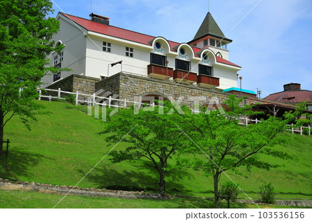 [Hyogo Prefecture] Kobe Municipal Mt. Rokko Ranch in Fresh Greenery (Ranch Dream Factory) 103536156