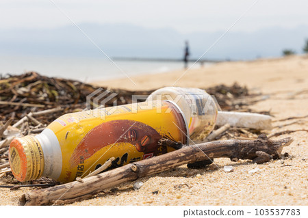 marine litter267 marine litter267 103537783