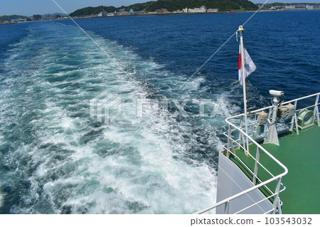 Ferries Ferries 103543032