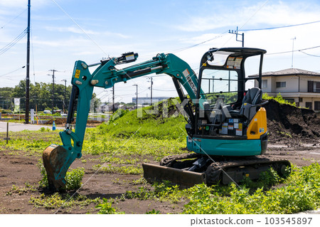 建築工程重型機械小型挖掘機 建築工程重型機械小型挖掘機 103545897