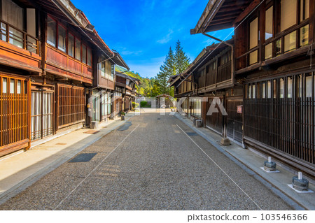 長野縣中山道奈良井宿的街景 103546366