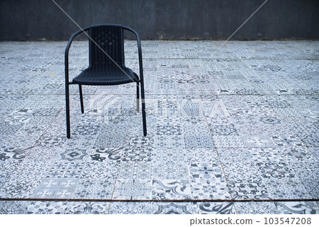 iron chairs, stainless steel chairs placed outdoors 103547208