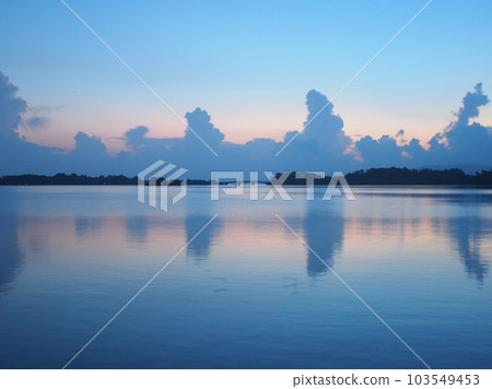Sunrise and sea in Okinawa Sunrise and sea in Okinawa 103549453