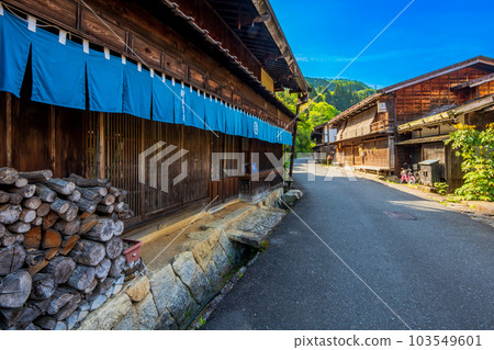 中山道長野縣南木曾町妻籠宿街景 103549601