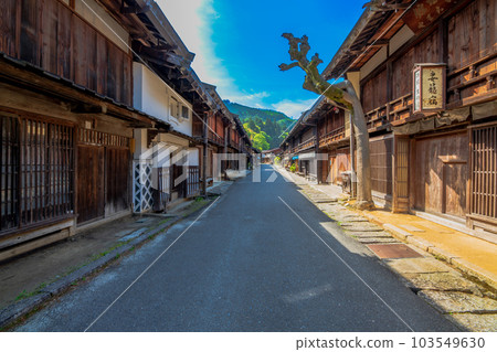 中山道長野縣南木曾町妻籠宿街景 中山道長野縣南木曾町妻籠宿街景 103549630