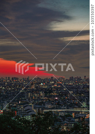 Urban sunset Urban sunset 103550397