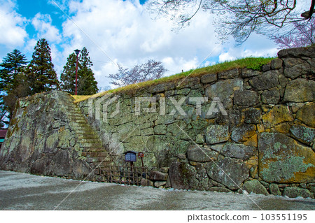 Fukushima Prefecture Aizuwakamatsu Tsurugajo Mushabashiri 103551195