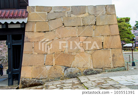 Aizuwakamatsu, Fukushima Prefecture, Tsuruga Castle, the stone wall of the iron gate 103551391