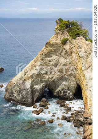 Uma Rock Photographed on 2023.05.27 103554020