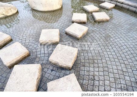 水上腳手架和瓷磚 2 公園 103554194