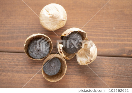 Fatigue Recovery A Piece of Black Garlic Fatigue Recovery A Piece of Black Garlic 103562631