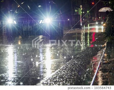 大雨 大雨 103564743