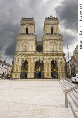Auch Cathedral (Cathedrale Sainte-Marie d Auch), UNESCO site, Midi-Pyrenees, France 103569421
