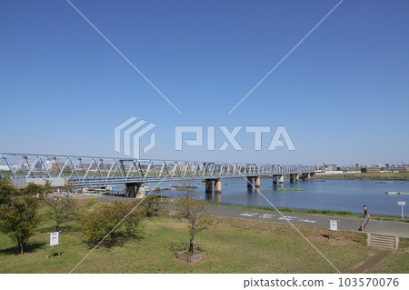 東京地鐵東西線江戶川橋的風景 東京地鐵東西線江戶川橋的風景 103570076