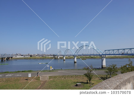千葉縣市川市妙電江戶川水管橋景觀 千葉縣市川市妙電江戶川水管橋景觀 103570078