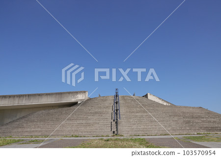 Scenery of Myoden Park in Ichikawa City, Chiba Prefecture Scenery of Myoden Park in Ichikawa City, Chiba Prefecture 103570954