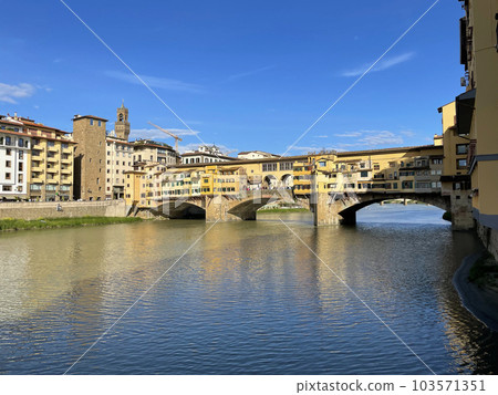Ponte Vecchio，佛羅倫薩最古老的橋 103571351