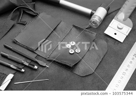 皮革工藝 103575344