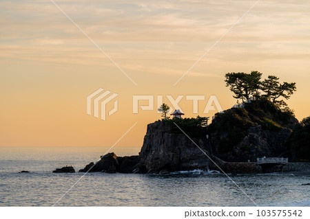 Katsurahama Katsurahama 103575542