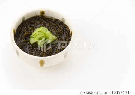 Mozuku vinegar Mozuku vinegar 103575713