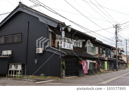 Niigata Itoigawa sake brewery Inomata Sake Brewery (Tsukifumi no Ike) 103577895