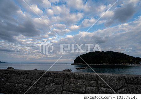 Dragon Beach Dragon Beach 103578143