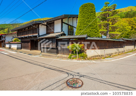 長野縣長川町中山洞和田宿的街景 長野縣長川町中山洞和田宿的街景 103578835