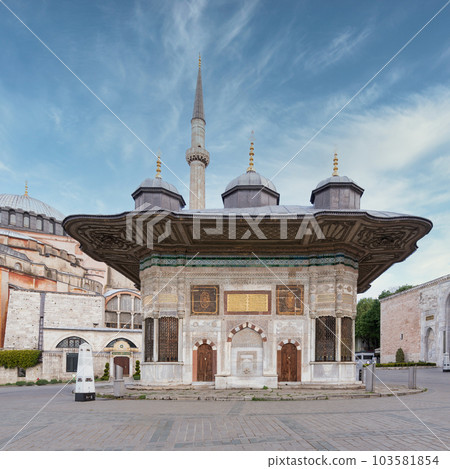 Fountain of Sultan Ahmed III, 17th century water fountain, near the Imperial Gate of Topkapi Palace, Istanbul, Turkey Fountain of Sultan Ahmed III, 17th century water fountain, near the Imperial Gate of Topkapi Palace, Istanbul, Turkey 103581854