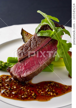 Delicious steak 103585214