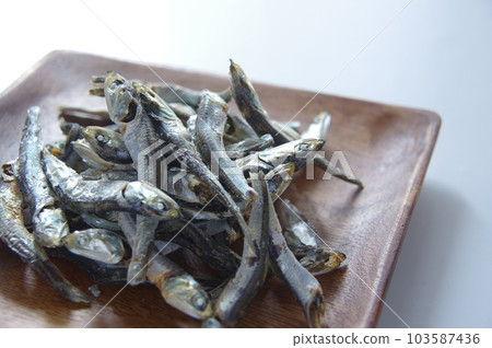 Dried sardines Anchovy Dried sardines Anchovy 103587436