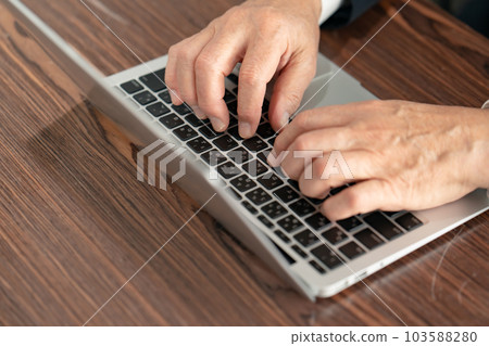 Business image Hand Dialogue Business image Hand Dialogue 103588280