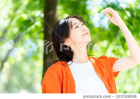 Portrait 103589086