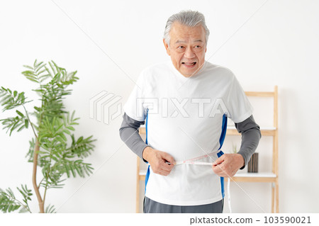 Senior man sportswear diet stomach Senior man sportswear diet stomach 103590021