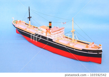 Paper ship model modeled after the Samarang Maru 103592542