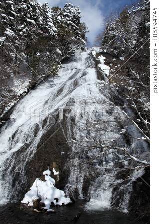 冬天的瀑布 103594745