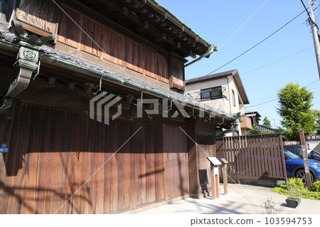 千葉縣市川市望陽德的舊麻子神轎店和本館 千葉縣市川市望陽德的舊麻子神轎店和本館 103594753