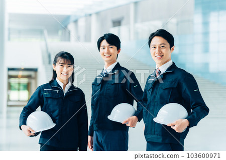 construction staff construction staff 103600971