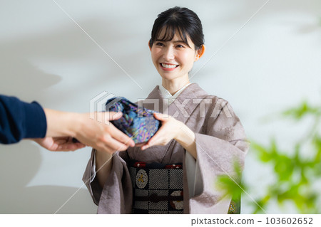 炭灰色素色和服包袱皮 103602652