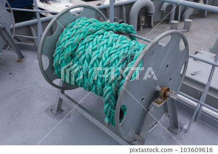Nautical mooring rope 103609616