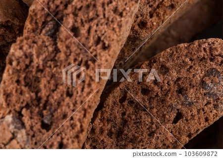 Cantucci with chocolate pieces Cantucci with chocolate pieces 103609872