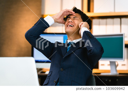 商人因麻煩而震驚 103609942