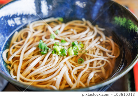 Warm and delicious soba Warm and delicious soba 103610318