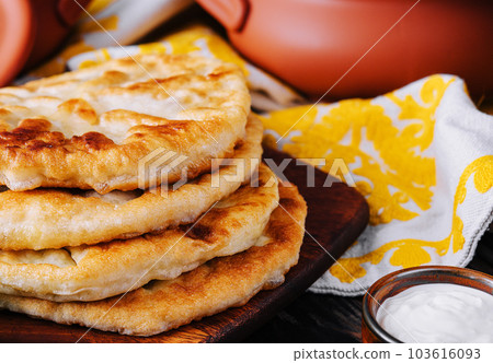 Traditional homemade Romanian and Moldovan pies - Placinta 103616093